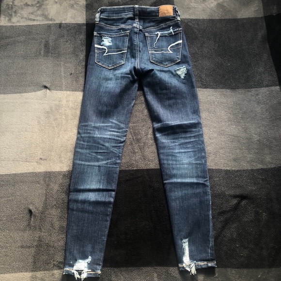 American Eagle conservative ripped skinny jeans - Picture 3 of 7